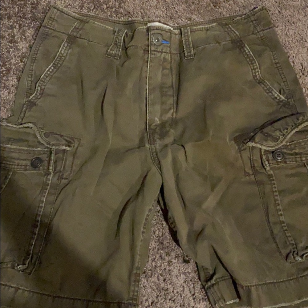 American eagle men’s brown cargo shorts size 34